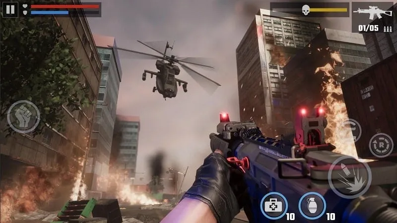 Alt text: Hình ảnh nhân vật trong game ZOMBIE FIRE 3D đang sử dụng hộp cứu thương.